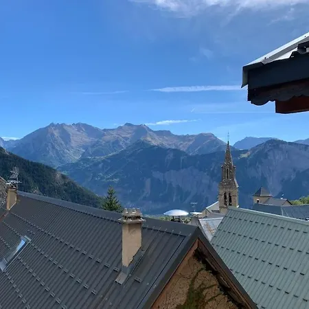 Les Astrances, Dans Maison De Village Hébergement de vacances
