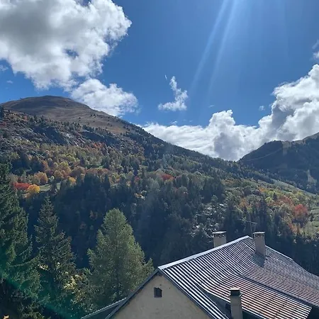 Hébergement de vacances Les Astrances, Dans Maison De Village